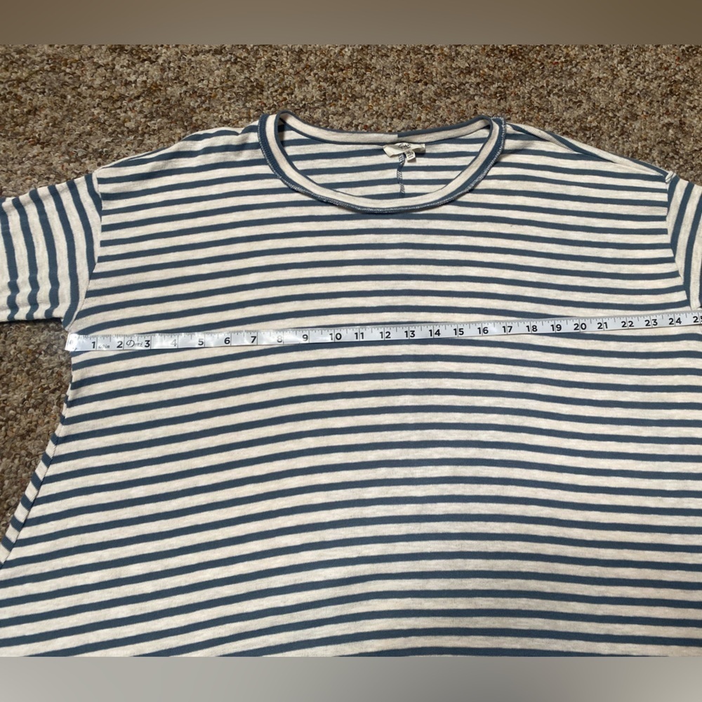 Easel Los Angeles Striped Long Sleeve Top Blue and White  Sz M - Picture 4 of 8